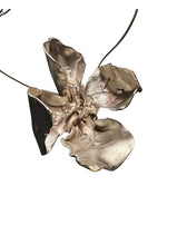 Cargar imagen en el visor de la galería, Collar Astromelia