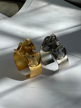 Cargar imagen en el visor de la galería, Brazalete Clivia