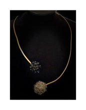 Cargar imagen en el visor de la galería, Collar Lilium