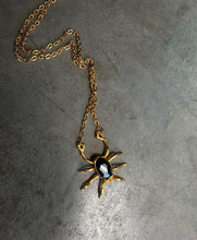 Cargar imagen en el visor de la galería, Collar Spider