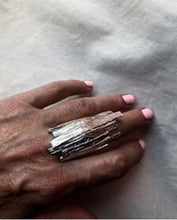 Cargar imagen en el visor de la galería, Anillo Tronco