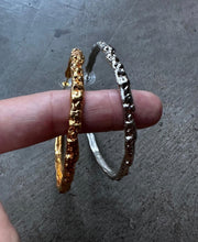 Cargar imagen en el visor de la galería, Argollas Mora