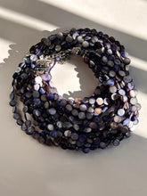 Cargar imagen en el visor de la galería, Collar Nácar Azul
