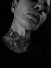Cargar imagen en el visor de la galería, Collar Albania
