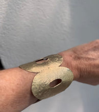 Cargar imagen en el visor de la galería, Brazalete Bruselas
