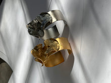 Cargar imagen en el visor de la galería, Brazalete Clivia
