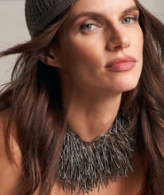 Cargar imagen en el visor de la galería, Collar Suzanne
