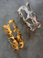 Cargar imagen en el visor de la galería, Brazalete Santorini
