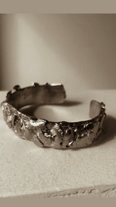 Brazalete Camelia
