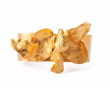 Cargar imagen en el visor de la galería, Brazalete Clivia
