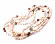 Cargar imagen en el visor de la galería, Collar Perlas de Río
