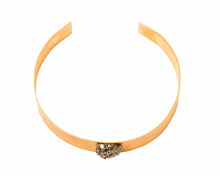 Cargar imagen en el visor de la galería, Chocker Abeto
