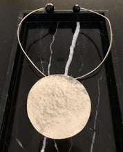 Cargar imagen en el visor de la galería, Collar Círculo
