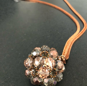 Collar Arce