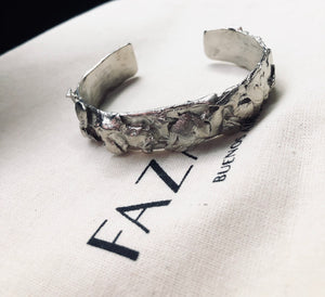Brazalete Camelia
