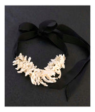 Cargar imagen en el visor de la galería, Collar Azahar
