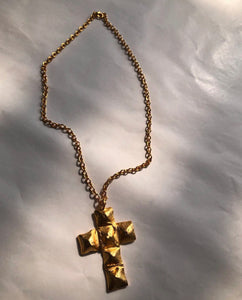 Collar Valentino