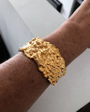 Cargar imagen en el visor de la galería, Brazalete Mora XL
