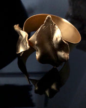 Cargar imagen en el visor de la galería, Brazalete Hojas
