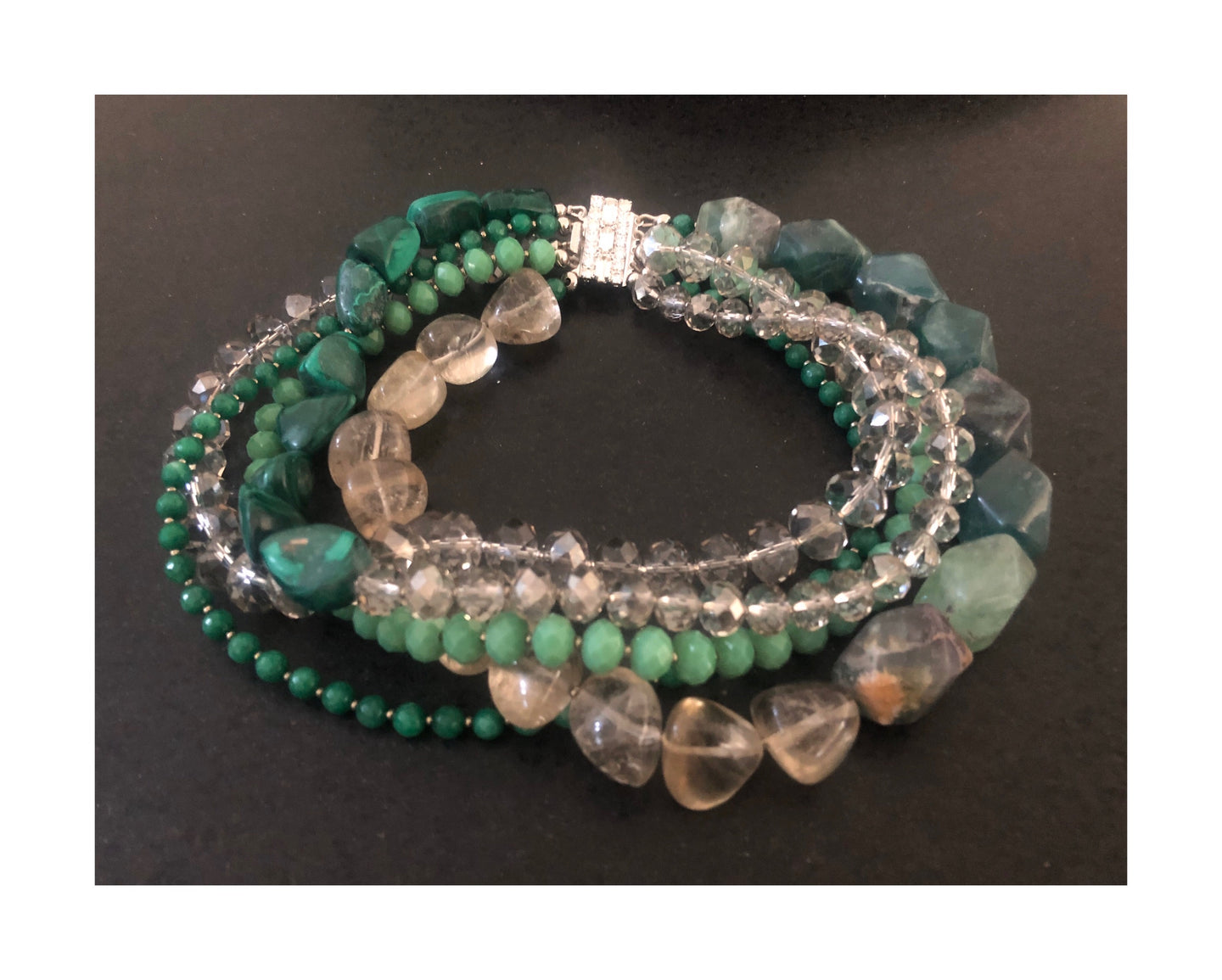 Collar Iris