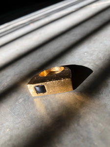 Anillo Jacarandá