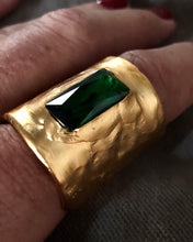 Cargar imagen en el visor de la galería, Anillo Casuarina
