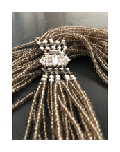 Cargar imagen en el visor de la galería, Collar Orquídea
