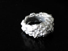 Cargar imagen en el visor de la galería, Anillo Mora
