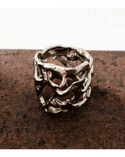 Cargar imagen en el visor de la galería, Anillo Albizia

