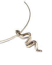 Cargar imagen en el visor de la galería, Collar Snake
