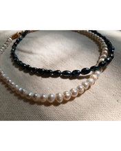 Cargar imagen en el visor de la galería, Collar Petit Perlas de Río
