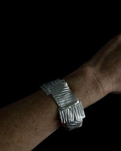 Cargar imagen en el visor de la galería, Brazalete Collage
