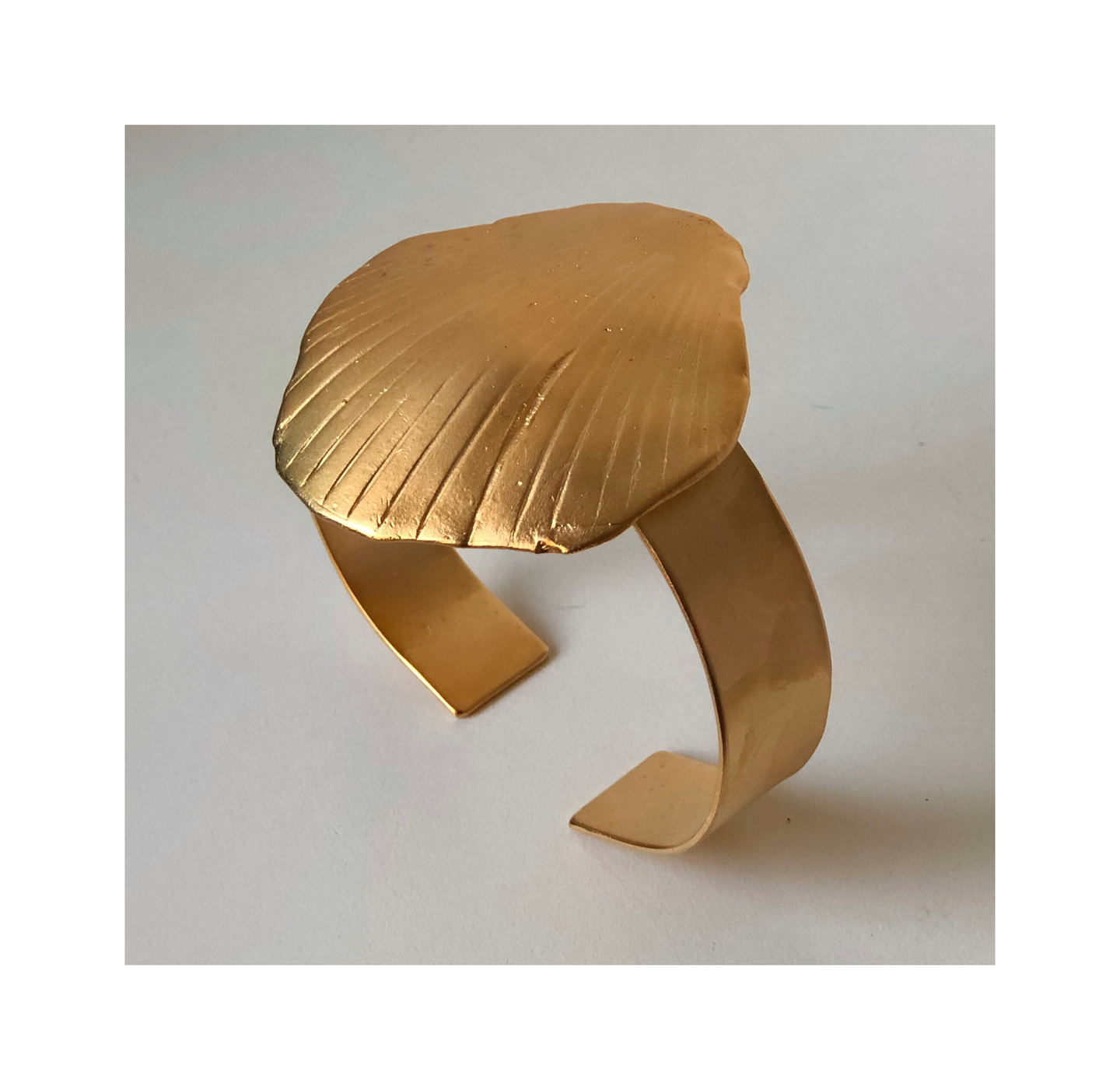 Brazalete Ostra