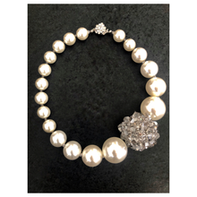 Cargar imagen en el visor de la galería, Collar Gardenia
