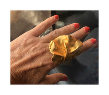 Cargar imagen en el visor de la galería, Anillo Cala
