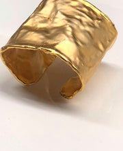 Cargar imagen en el visor de la galería, Brazalete Creta
